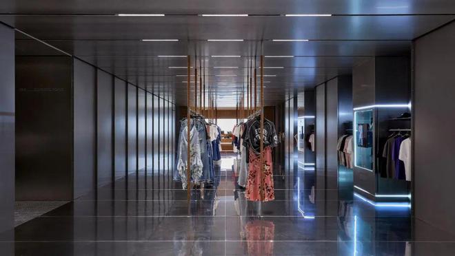 中国大奖赛冠军苏翊鸣首摘世锦赛银牌创中国单板滑雪历史新葡京网上赌场每周速报 皮亚斯特里夺得2025 F1(图6) 中国大奖赛冠军苏翊鸣首摘世锦赛银牌创中国单板滑雪历史新葡京网上赌场每周速报 皮亚斯特里夺得2025 F1(图6)