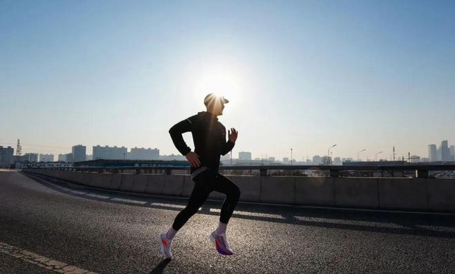 中国大奖赛冠军苏翊鸣首摘世锦赛银牌创中国单板滑雪历史新葡京网上赌场每周速报 皮亚斯特里夺得2025 F1(图7) 中国大奖赛冠军苏翊鸣首摘世锦赛银牌创中国单板滑雪历史新葡京网上赌场每周速报 皮亚斯特里夺得2025 F1(图7)